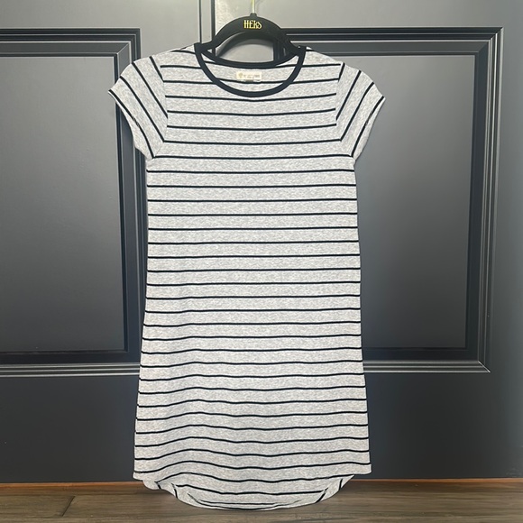 Tucker + Tate Girls Cap Sleeve Striped T-Shirt Dress - Picture 1 of 4